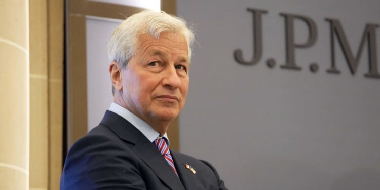 JPMorgan CEO’s Cutting Criticism Of BTC Raises Eyebrows Amidst Bitcoin ETF Involvement