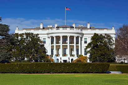Ex-White House Official Says Bitcoin Could Reach $170,000 Post Halving
