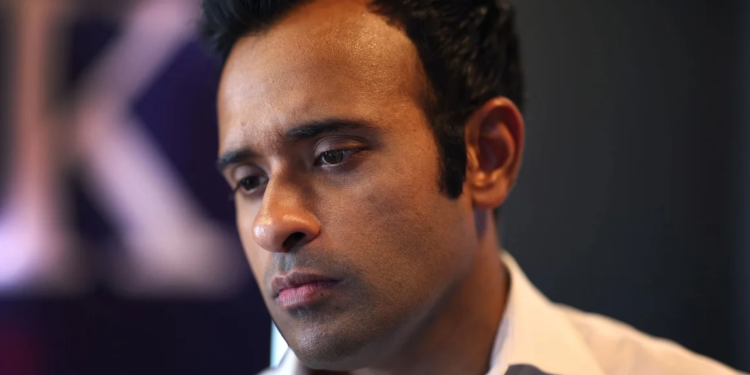 Bitcoin Proponent Vivek Ramaswamy Withdraws From Presidential Race, Endorses Trump