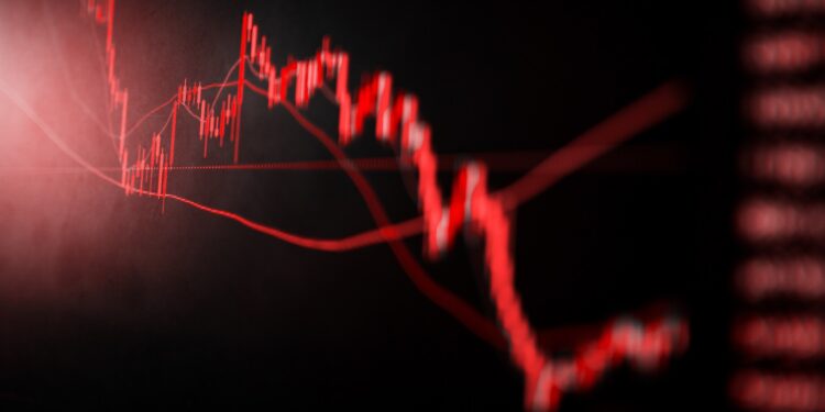 Crypto Expert Predicts Over 700k Bitcoin Sell-Off In 2024