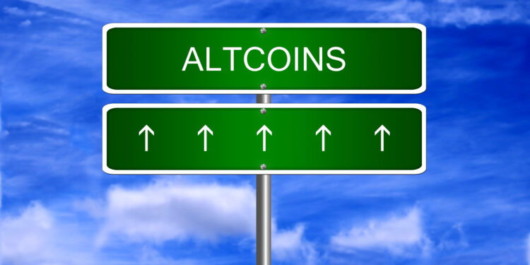 Altcoin Accumulation Is Nearly Over, According To This Schematic