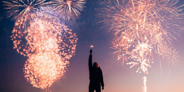 Bitcoin Breaches $52,000, Reclaiming $1 Trillion Market Cap