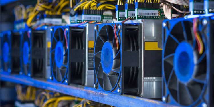 Bitcoin Mining Stocks Surge — Double-Digit Gains Highlight Rapid Growth in Digital Currency Sector