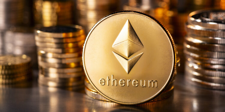 Ethereum Price Grinds Higher, Will ETH Bulls Be Able to Hit $3K Milestone?