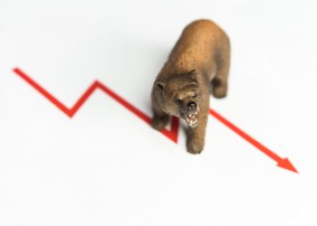 Bitcoin Sellers Return On Coinbase, Price Drop To Continue?