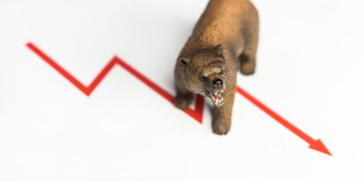 Bitcoin Sellers Return On Coinbase, Price Drop To Continue?