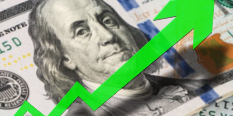 Economist Peter Schiff Says Gold Price Not Rising Fast Enough, Condemns Civil Ruling Against Donald Trump