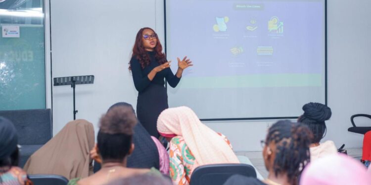 AMIDST P2P CLAMPDOWN, NIGERIA BITCOINERS EMPOWERS WOMEN WITH BITCOIN EDUCATION