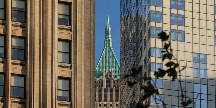 Bank of America, Wells Fargo Now Offer Spot Bitcoin ETFs