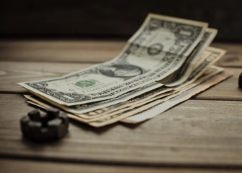 Crypto Analyst Predicts When Dogecoin Price Will Reach $1