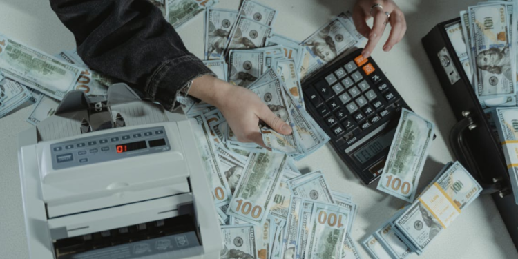 Financial Research Firm Expects Crypto Market Cap To Hit $7.5 Trillion Next Year