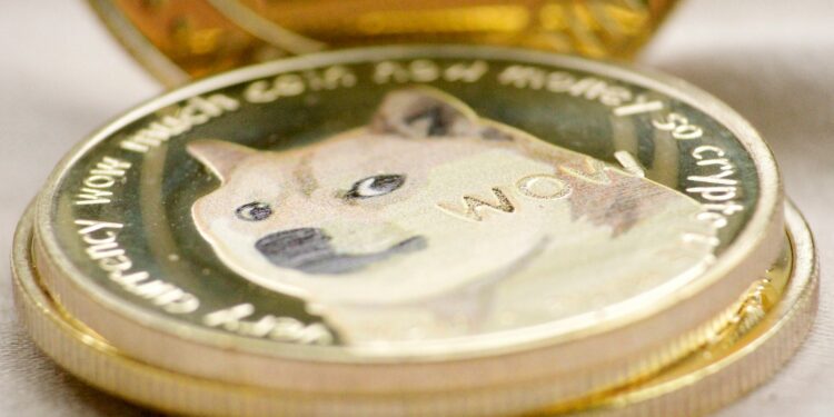 Dogecoin Could Hit $1 If History Repeats, Analyst Reveals When