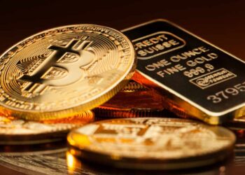 JPMorgan Says ‘Unrealistic’ to Expect Bitcoin to Match Gold Within Investors’ Portfolios