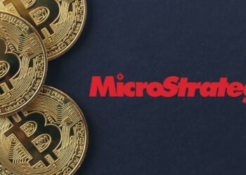Hedge Fund Goes Long Bitcoin, Short MicroStrategy: Details