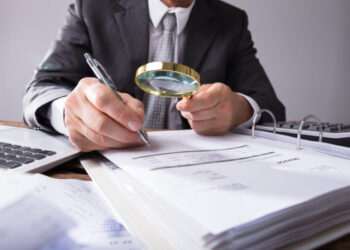 Red Flag For eToro? Philippines Investigates Possible Securities Violation