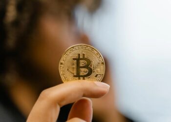 Secret Weapon For Bitcoin? This Level Could Unlock A Historic Rally, Analyst Says