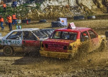 Cardano Addresses In Loss Barrels Past 57% Amid Market Crash