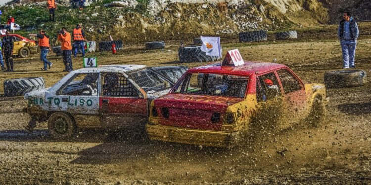 Cardano Addresses In Loss Barrels Past 57% Amid Market Crash