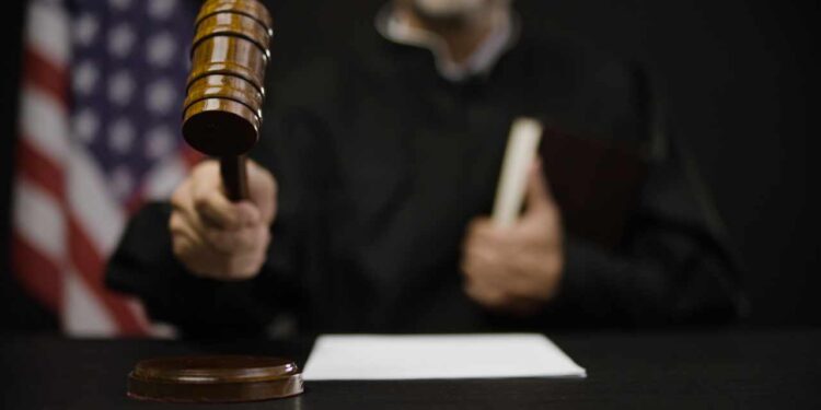 US Court Sentences Onecoin’s Head of Legal and Compliance to 4 Years in Prison