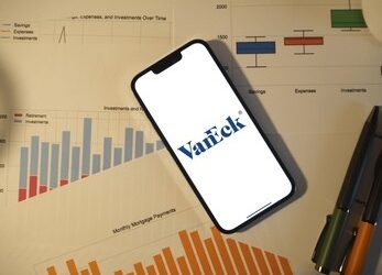 Bitcoin ETF Issuer VanEck Dives Into Stablecoin Market, Must-Know Facts Revealed