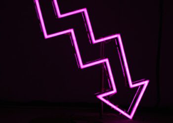 $250M Outflow As Founder Quits