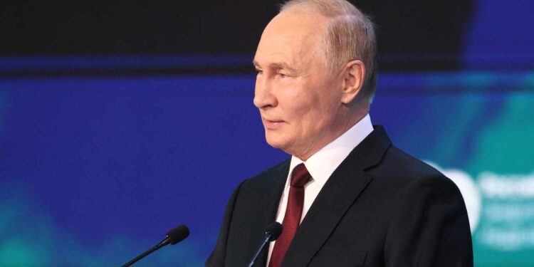 Putin: BRICS Nations Developing Own Payment and Settlement System