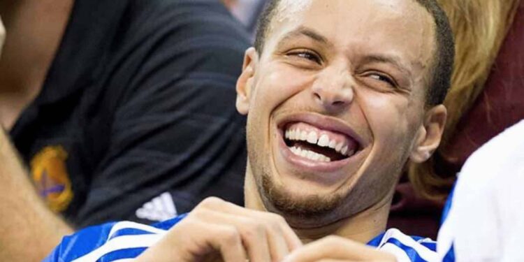 Golden State Warriors Set Sights on Coinbase After FTX Debacle