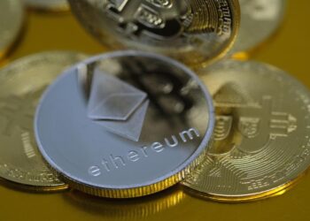 Analyst Spots New Critical Ethereum Price Levels With Options Expiry Over