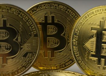 Bitcoin On-Chain Data Shows Phases Of Accumulation And Distribution In Current Cycle