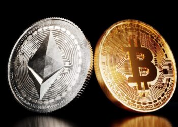 BlackRock Is Selling Bitcoin To Buy Ethereum, Will This Bullishness Trigger Another Altcoin Season?