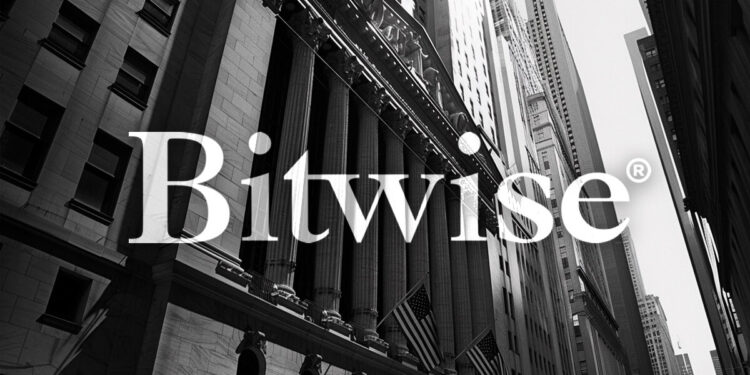 Bitwise shifts Bitcoin, Ethereum futures ETFs to dynamic crypto and treasuries strategy