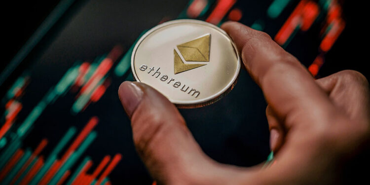 Ethereum Price Holds Strong Above $2,400 — Is $2,650 The Next Stop?