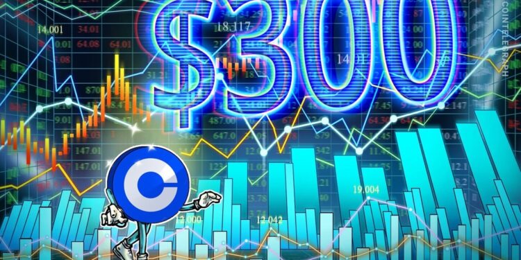 Coinbase stock breaks $300 for first time since 2021