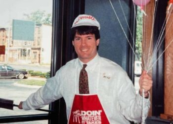 Feel Good Friday: Bitcoin Approaches 100k, China Bitcoin Ban, MicroStrategy Collapse Theory