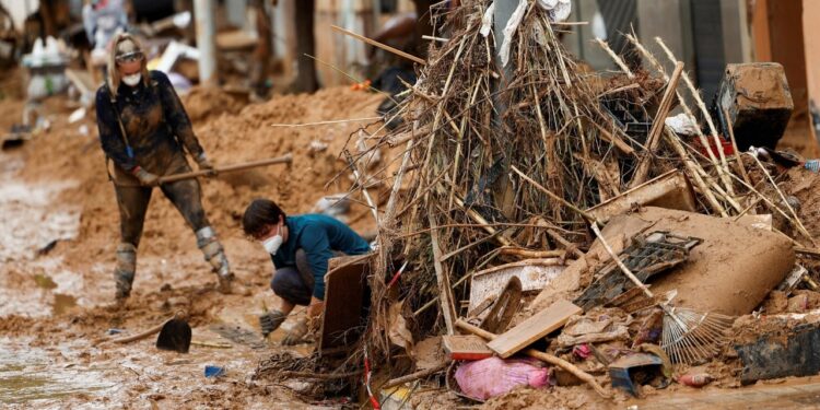 Binance Charity Donates $3 Million to Spain’s Red Cross for Flood Relief