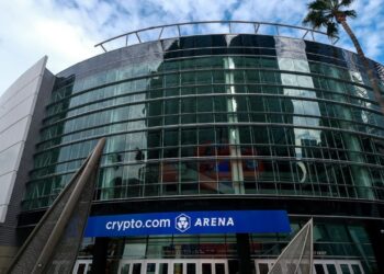 Crypto.com Acquires SEC-Registered Broker-Dealer Watchdog Capital to Expand US Trading Offerings