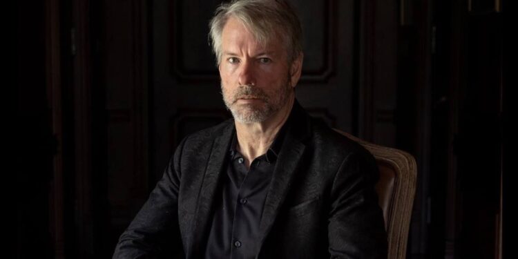 Microstrategy Completes $3B Debt Offering to Expand Bitcoin Holdings; Shares Drop 16%