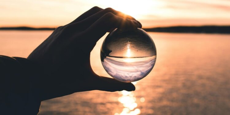 AI Prophesies Bitcoin’s Future Price: Will BTC Soar or Sink by the End of Jan. 2025?