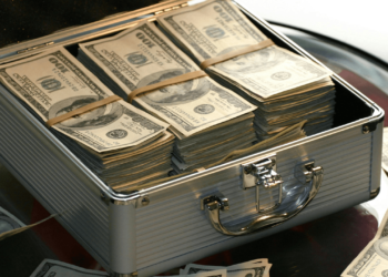 Riot Platforms to Raise Funds for Bitcoin Acquisition