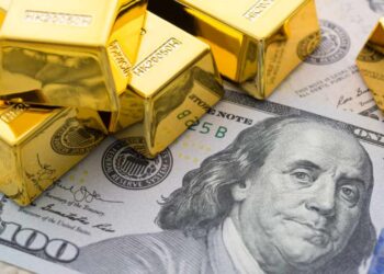 Russian Oil Chief Warns Gold Will Be US Dollar’s Biggest Rival