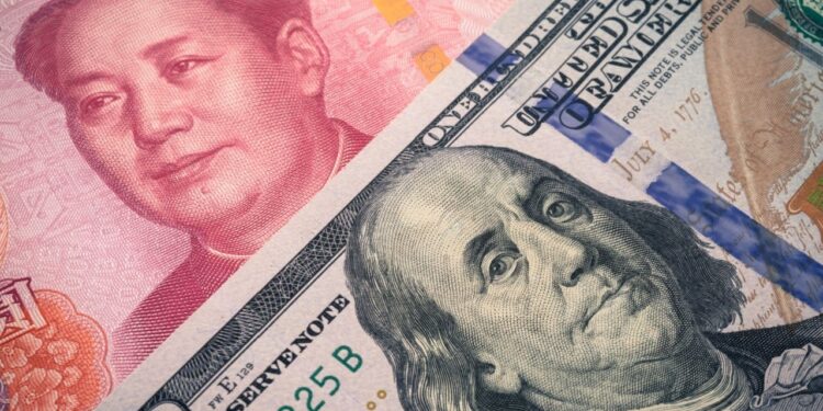 Trump Effect: Yuan Continues Free Fall as Tariff Threats Grow
