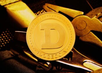 Crypto Analyst Says It’s Time To Buy Dogecoin Again, Here’s Why