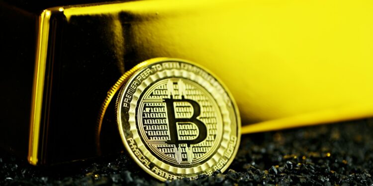 Bitcoin Accumulation Continues: MicroStrategy Buys 10,107 BTC Amid Crypto Market Pullback