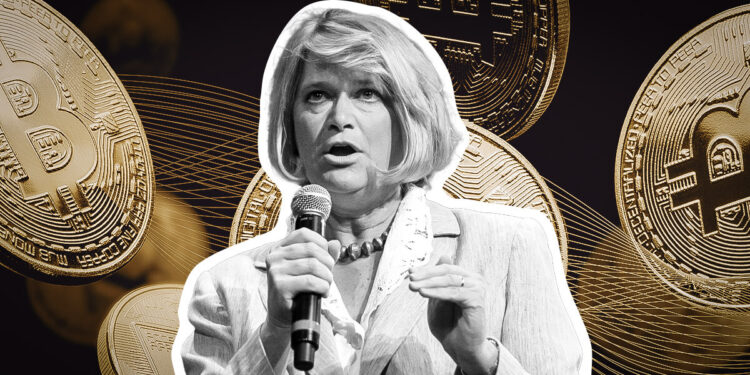 Senator Lummis urges halt to Silk Road Bitcoin sale, demands FDIC accountability on crypto records