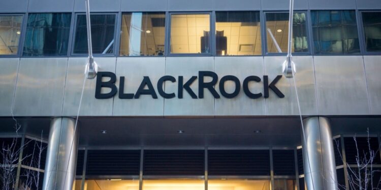 Blackrock CEO Larry Fink Believes Bitcoin Could Reach $700K