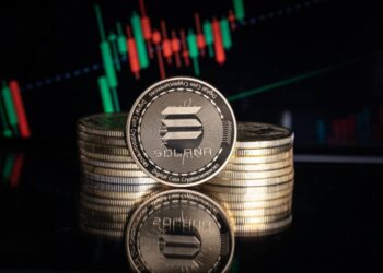 Solana (SOL) Uptrend? Key Levels Suggest Potential Surge To $264