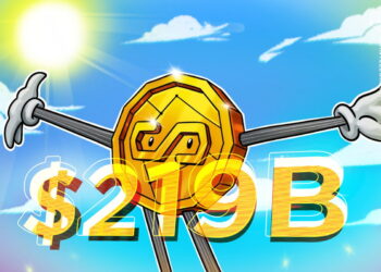 Rising $219B stablecoin supply signals mid-bull cycle, not market top