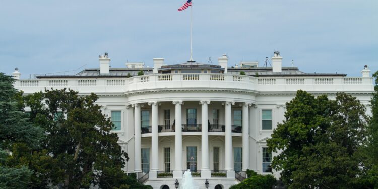 Crypto Heads To The White House As Trump Hosts 1st Summit