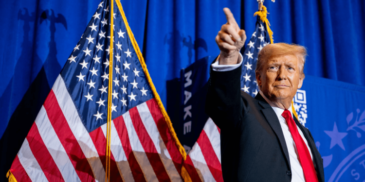 Bitcoin Tumbles Below $85K as Trump’s Crypto Reserve Order Sparks Sell-Off