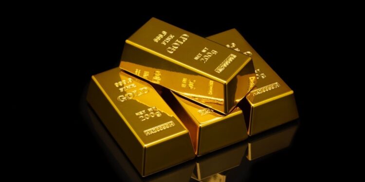 Spot Gold Prices Register New Record Level, Futures Cross $3,100